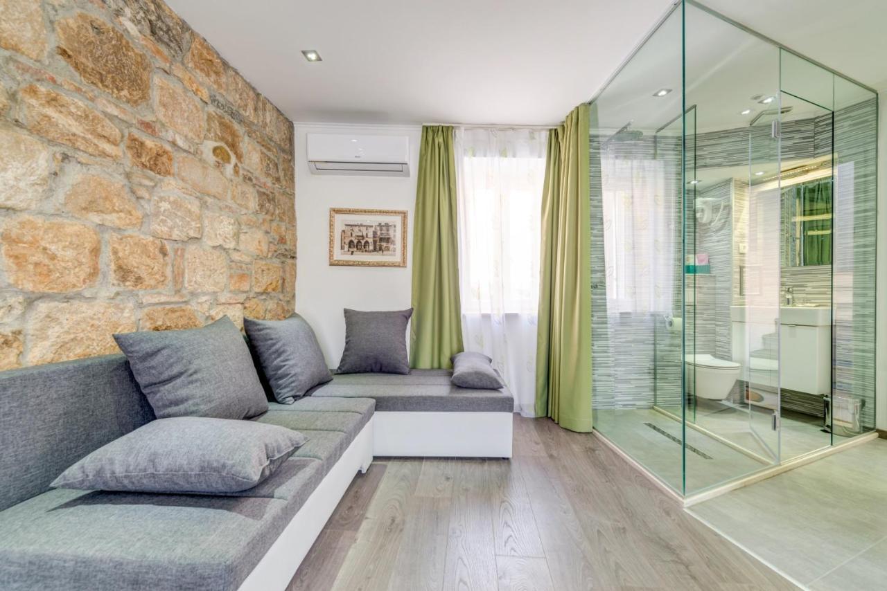 Luxury Rooms Ana In The Heart Of Split Exterior photo