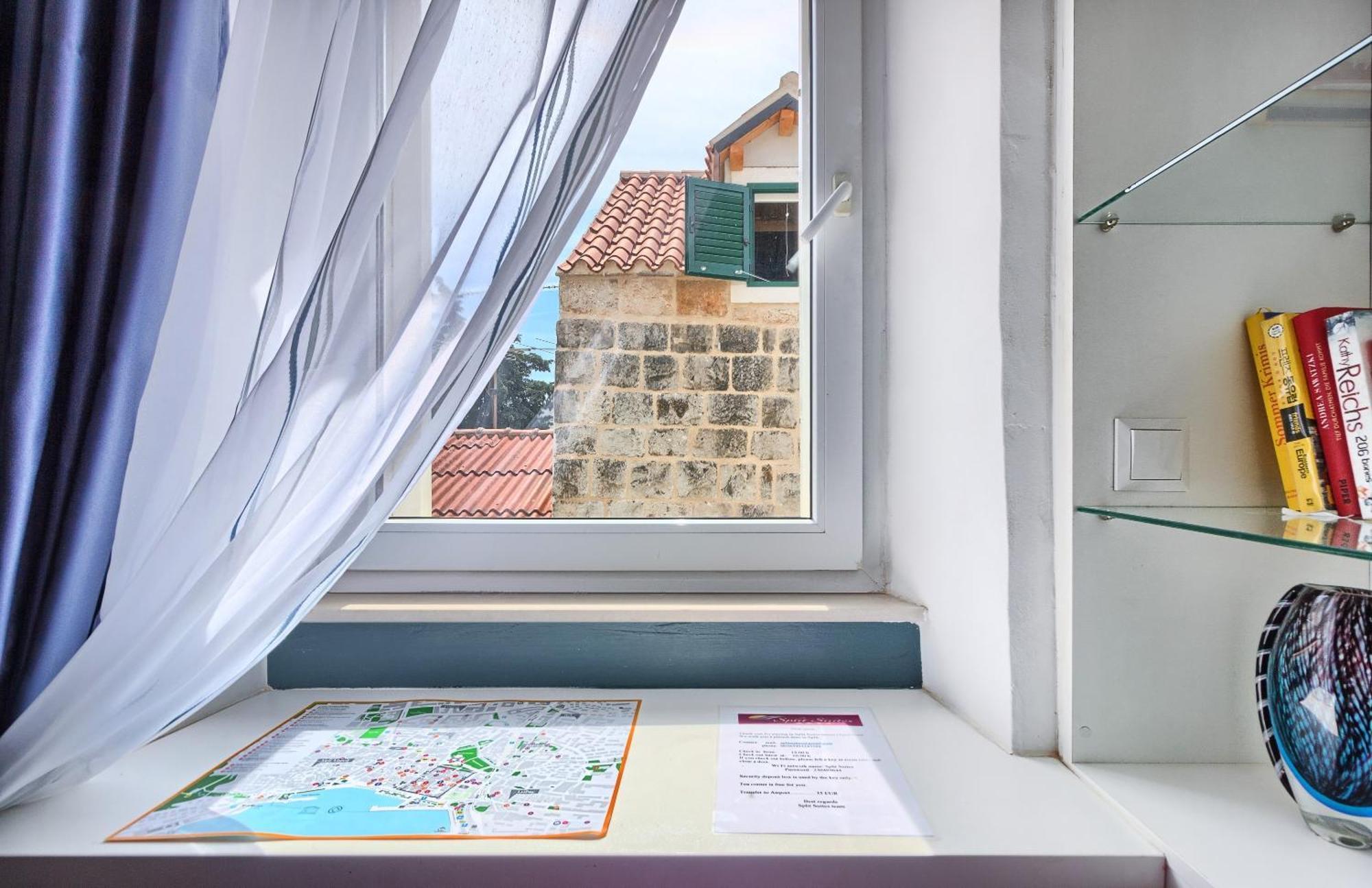 Luxury Rooms Ana In The Heart Of Split Exterior photo
