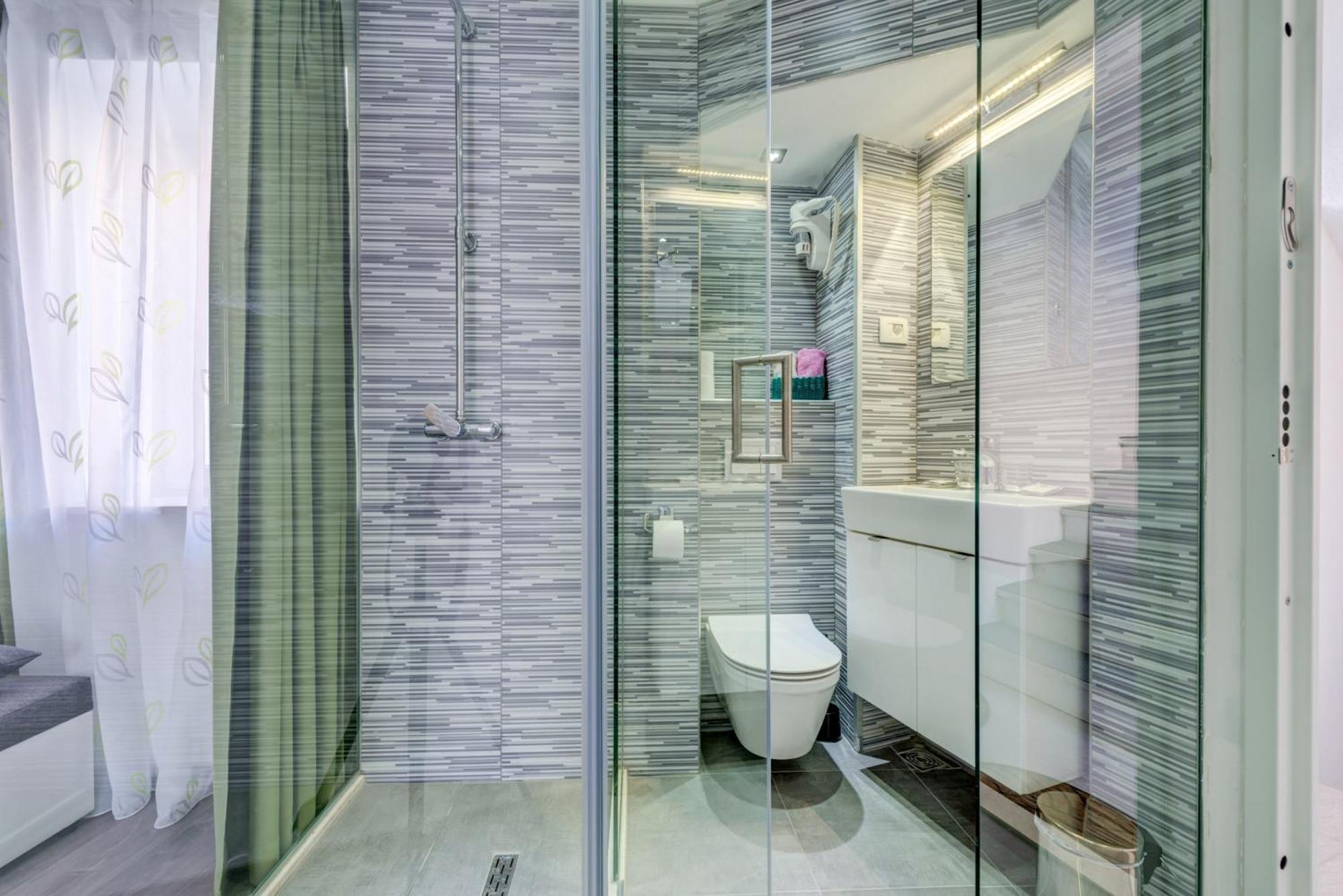 Luxury Rooms Ana In The Heart Of Split Exterior photo